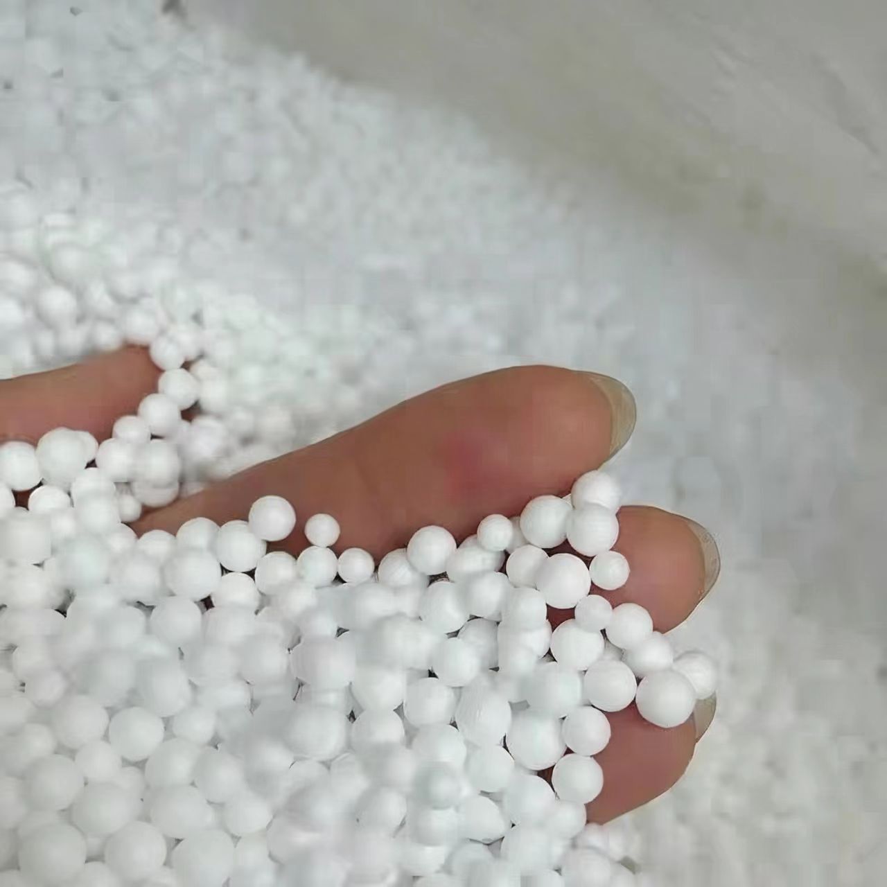 White Foam Balls for Bean Bags - огляд і ціна Baby Products Wholesale